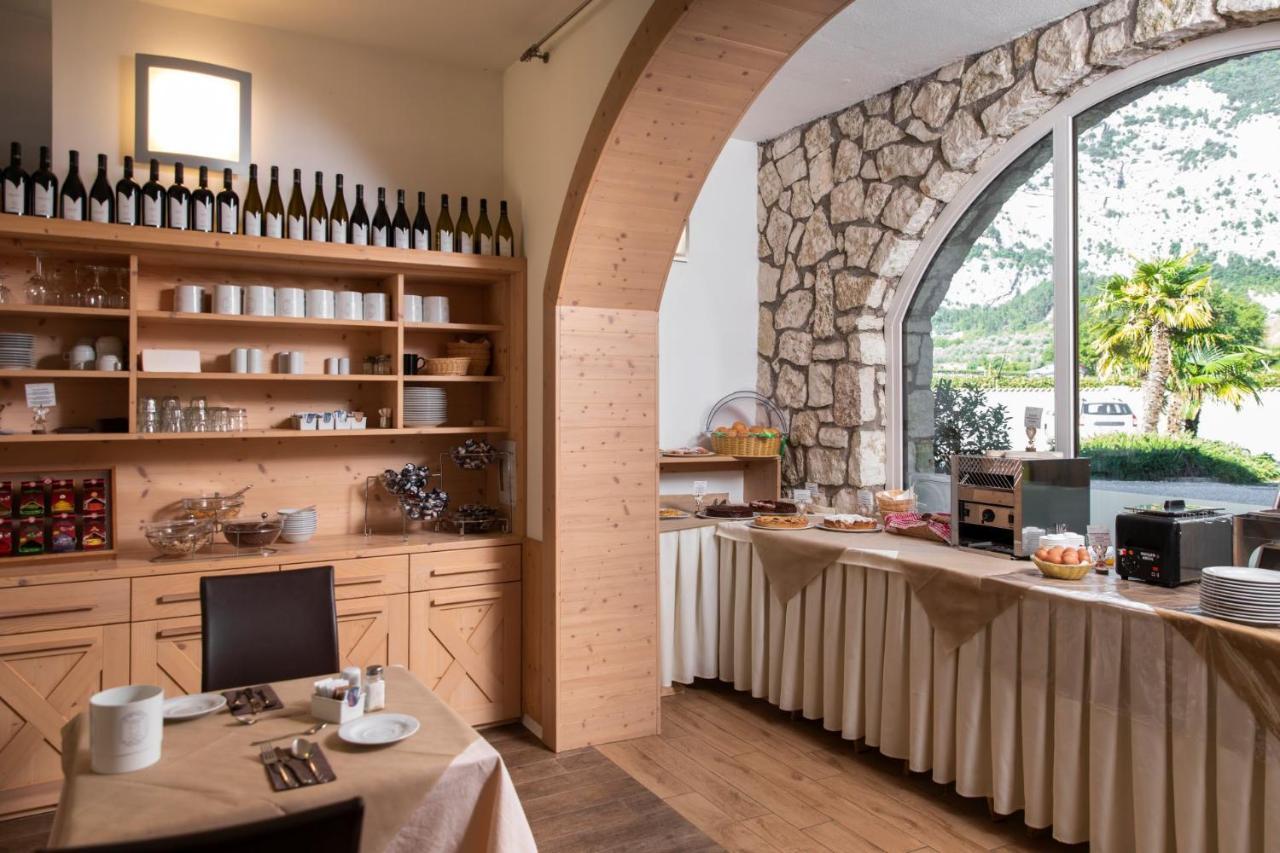 Maso Agritur Santa Lucia Bed & Breakfast Dro Exterior photo