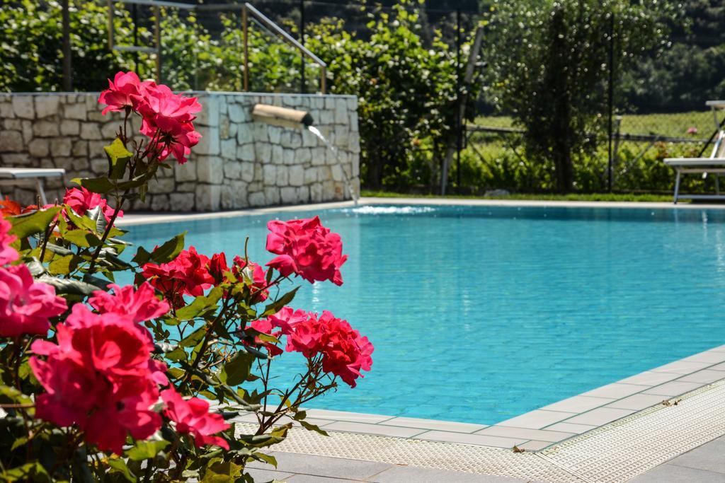 Maso Agritur Santa Lucia Bed & Breakfast Dro Exterior photo