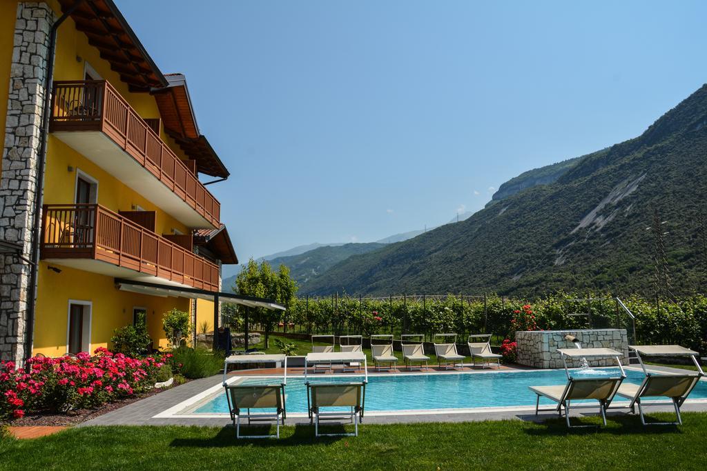 Maso Agritur Santa Lucia Bed & Breakfast Dro Exterior photo