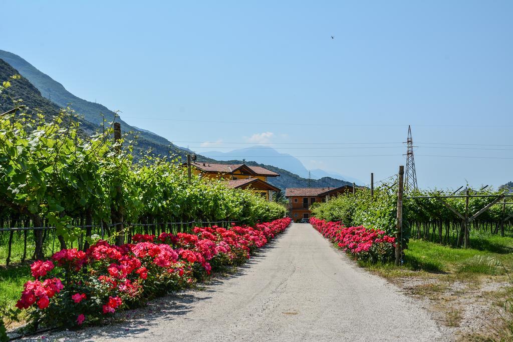 Maso Agritur Santa Lucia Bed & Breakfast Dro Exterior photo